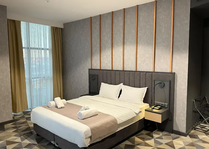 Otel H-mak Aırport 3*